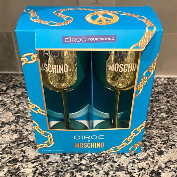 NIB Moschino x Ciroc Gold 2 Glasses